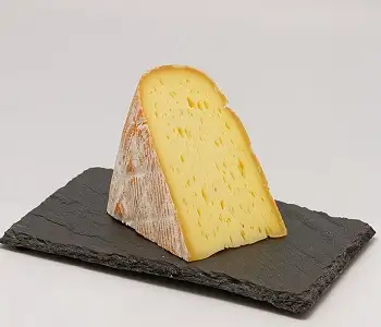 https://www.brisbanecheeseawards.com.au/wp-content/uploads/2019/05/Bethmale-1.webp